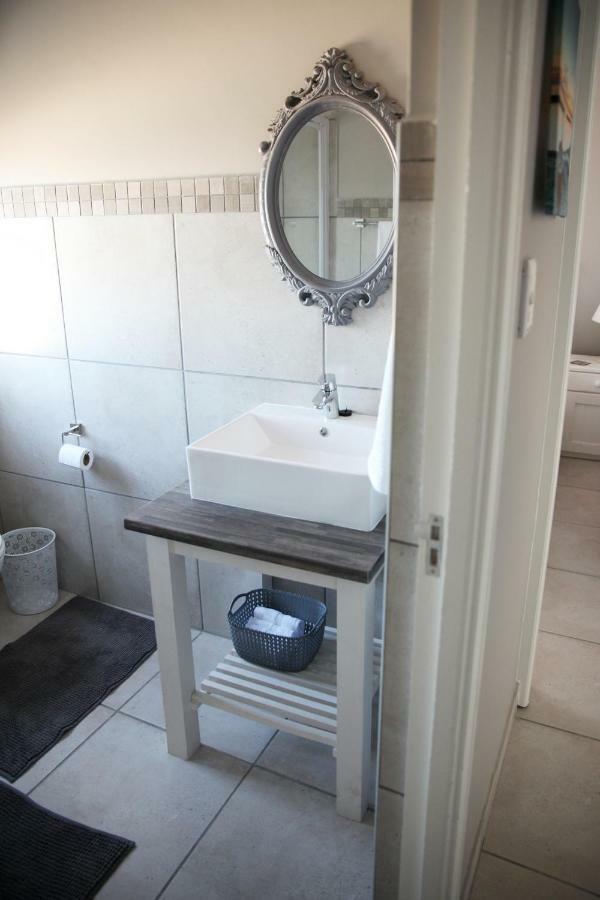 Mari-Amor Self-Catering Apartments Моссел-Бей Экстерьер фото