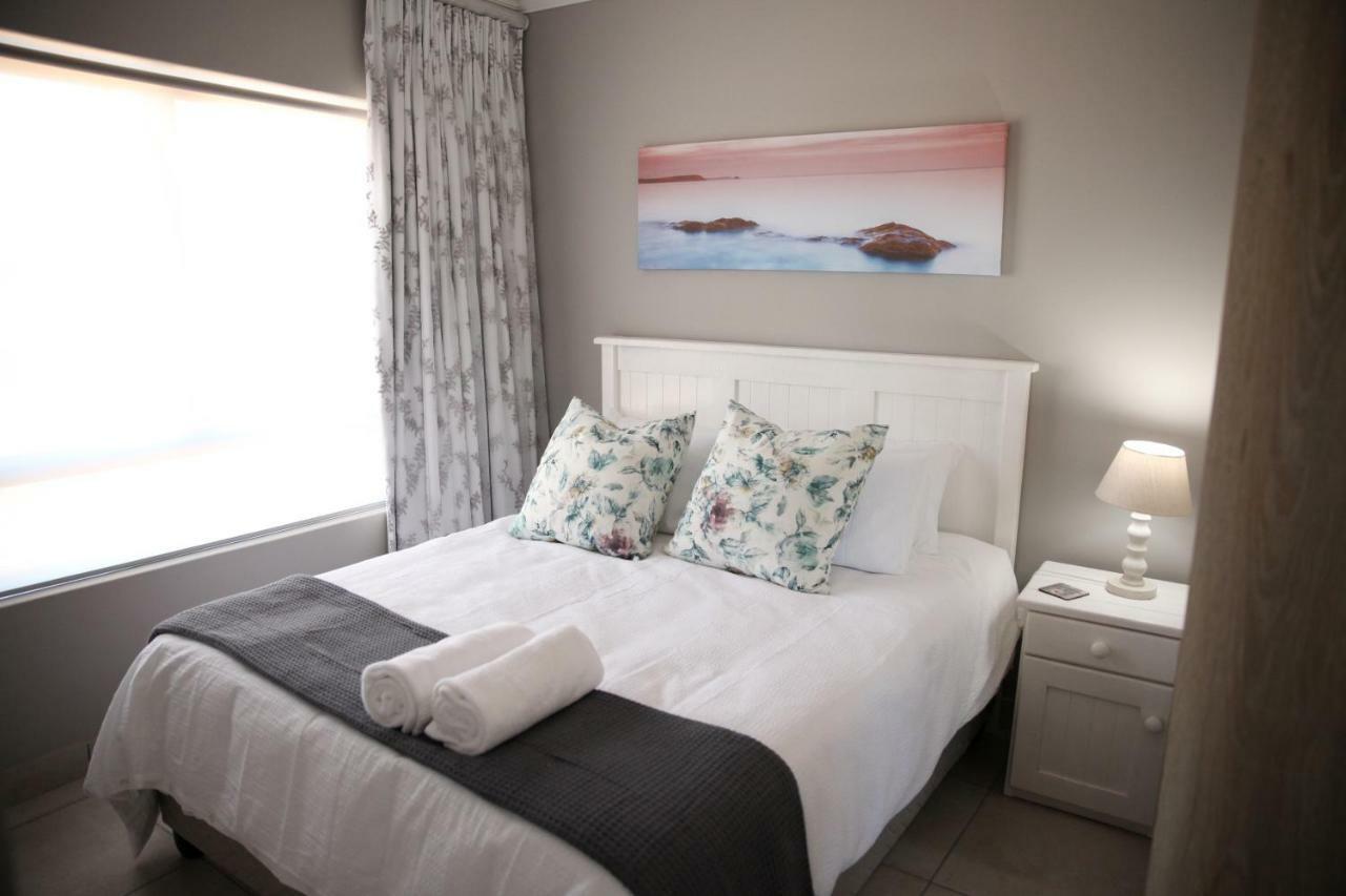 Mari-Amor Self-Catering Apartments Моссел-Бей Экстерьер фото
